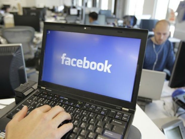 Facebook kiếm cả tỷ USD nhờ hai chữ "di động"